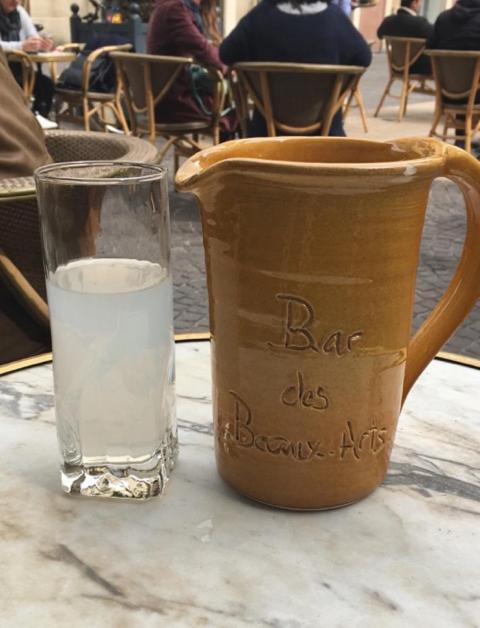 Appart Sympa Dans Le Vieux Nîmes Eksteriør bilde