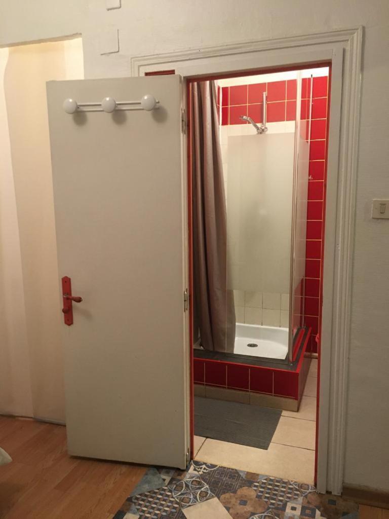 Appart Sympa Dans Le Vieux Nîmes Eksteriør bilde